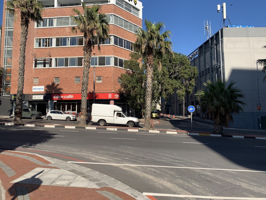 To Let commercial Property for Rent in Gardens Western Cape